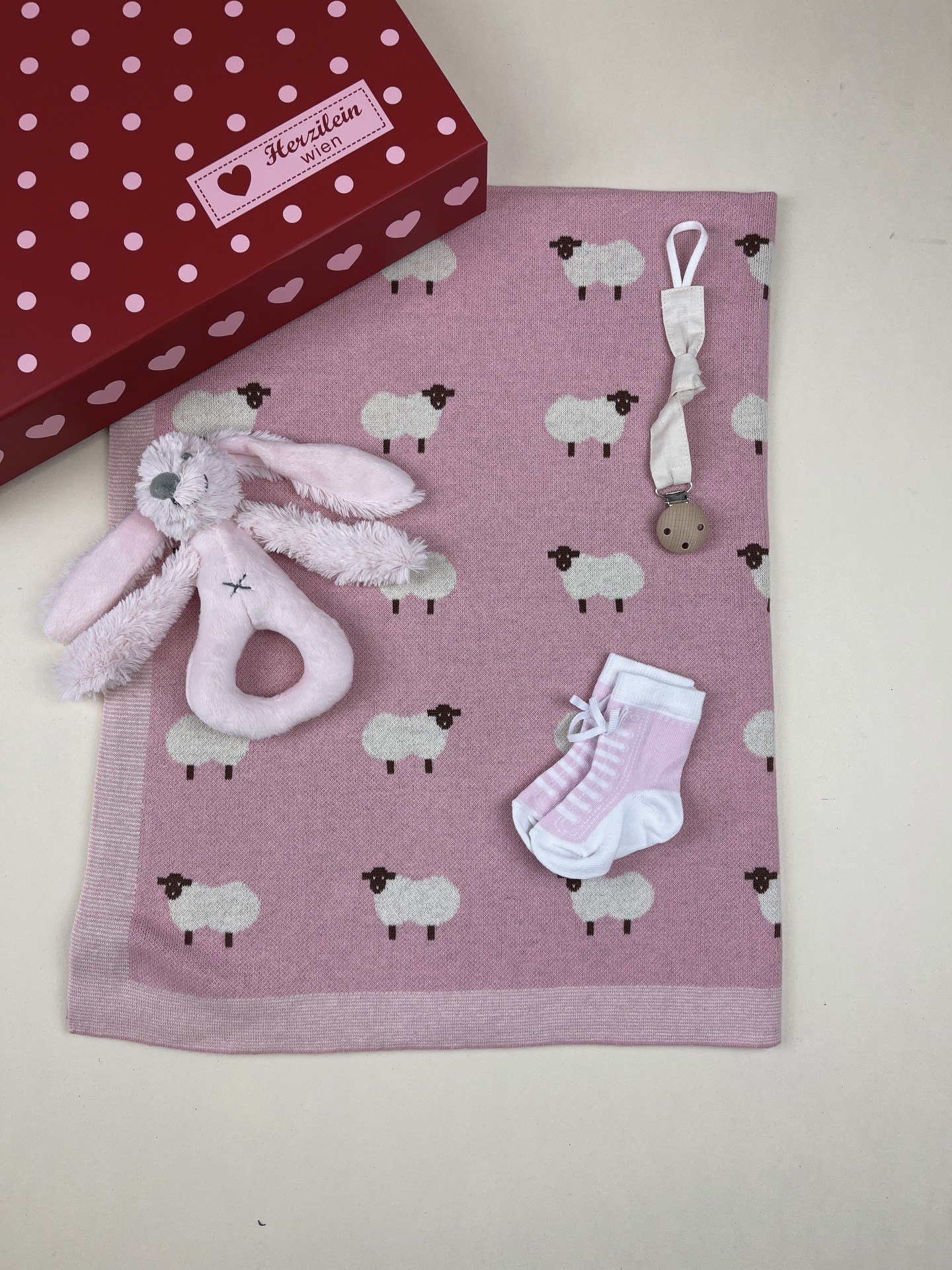 Baby Geschenkbox 12