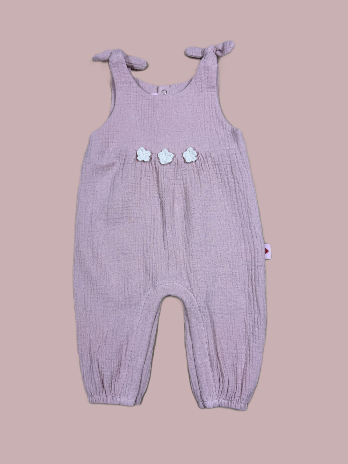 Overall rose