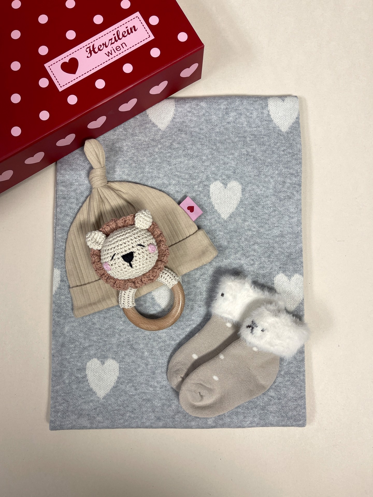 Baby Geschenkbox 42