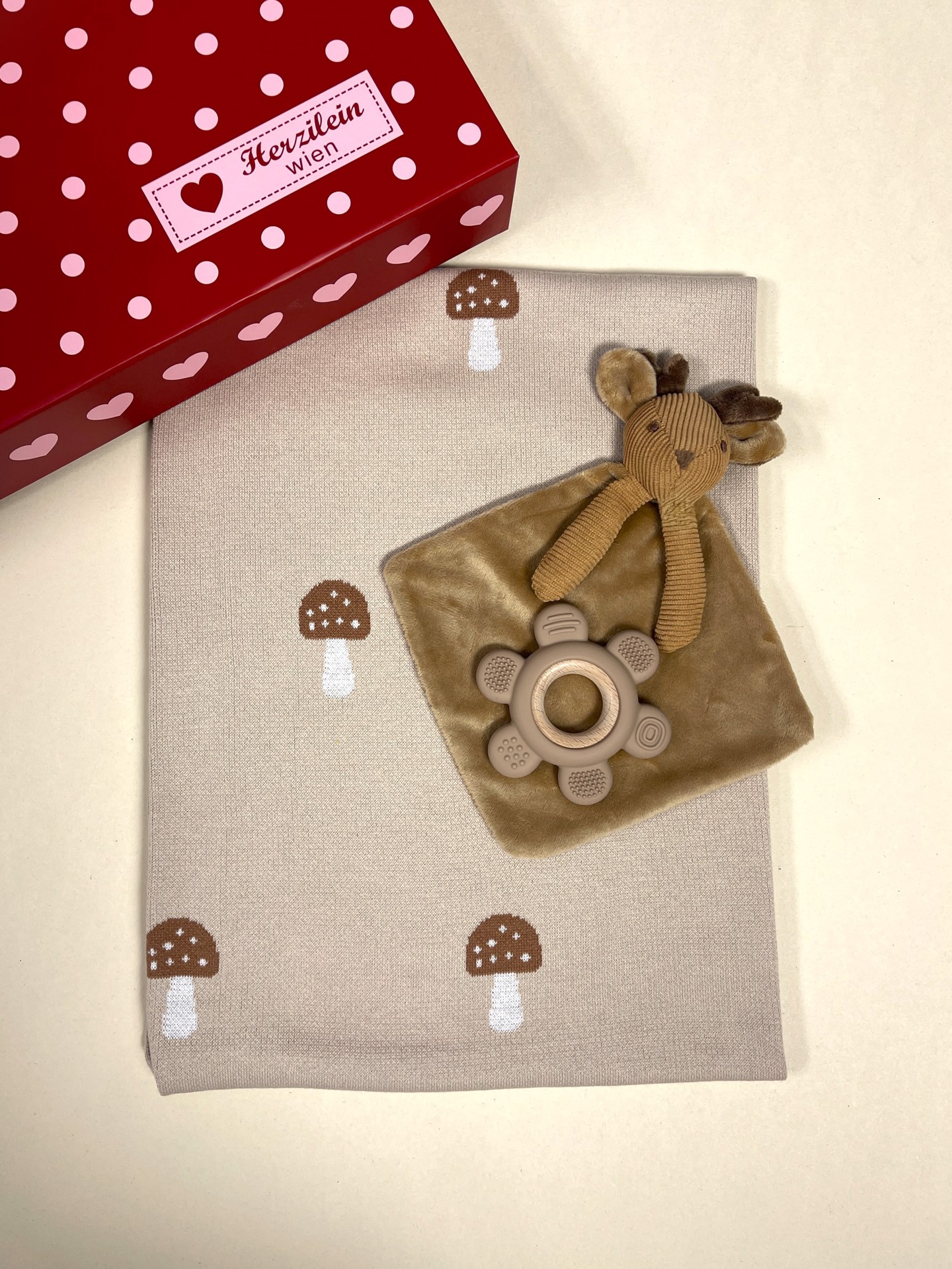 Baby Geschenkbox 37